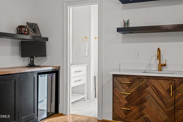 514 Wayne Drive, Raleigh, NC 27608