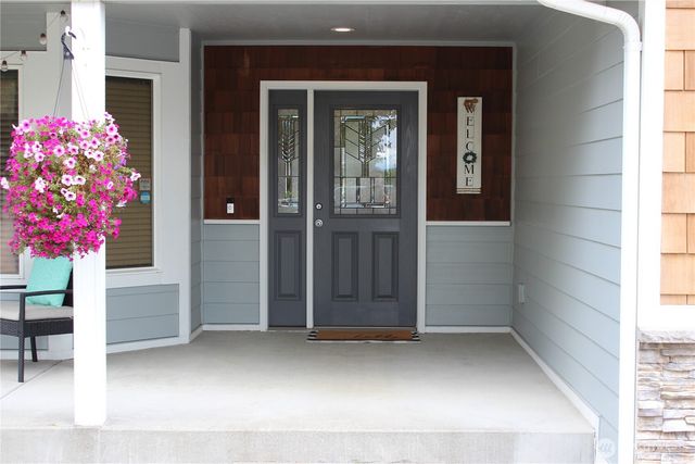406 Jackson Court, Nooksack, WA 98276