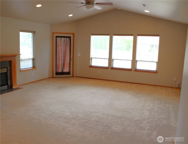 406 Jackson Court, Nooksack, WA 98276