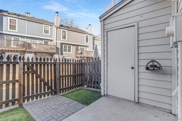 10142 W Dartmouth Avenue, Lakewood, CO 80227