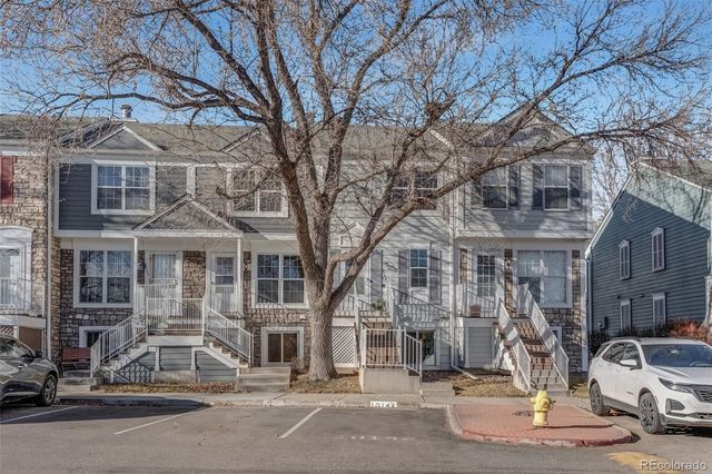 10142 W Dartmouth Avenue, Lakewood, CO 80227