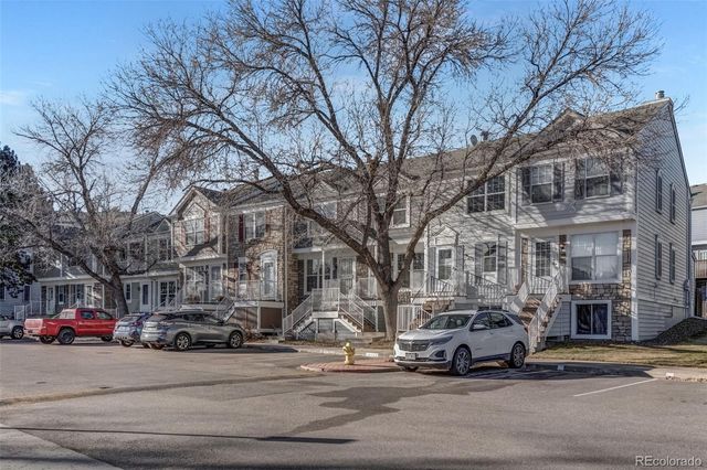 10142 W Dartmouth Avenue, Lakewood, CO 80227