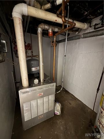 52 Linden Avenue, Salamanca, NY 14779