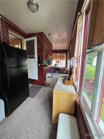 52 Linden Avenue, Salamanca, NY 14779