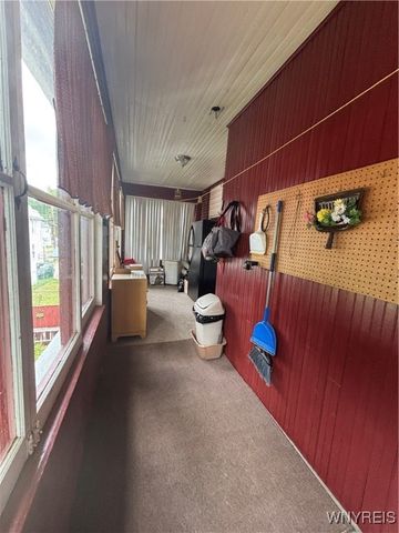 52 Linden Avenue, Salamanca, NY 14779