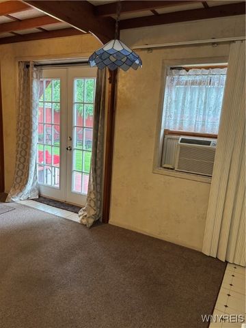 52 Linden Avenue, Salamanca, NY 14779