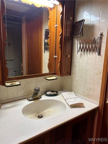 52 Linden Avenue, Salamanca, NY 14779