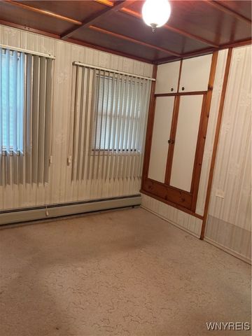 52 Linden Avenue, Salamanca, NY 14779