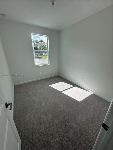 4665 Meyerson Place, Lake Worth, FL 33463