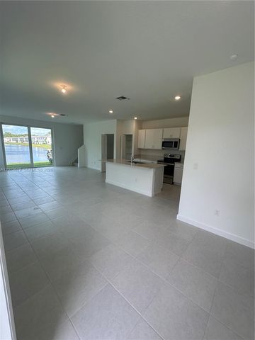 4665 Meyerson Place, Lake Worth, FL 33463