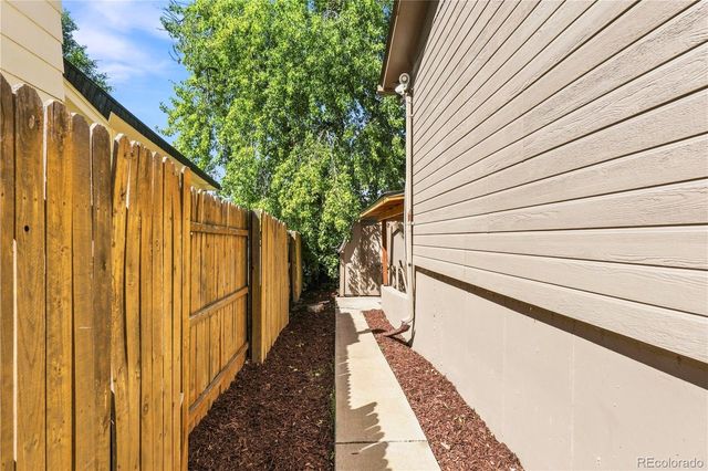 4445 S Delaware Street, Englewood, CO 80110