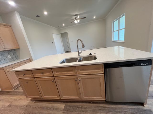 107 Cooper Drive, Cleburne, TX 76031