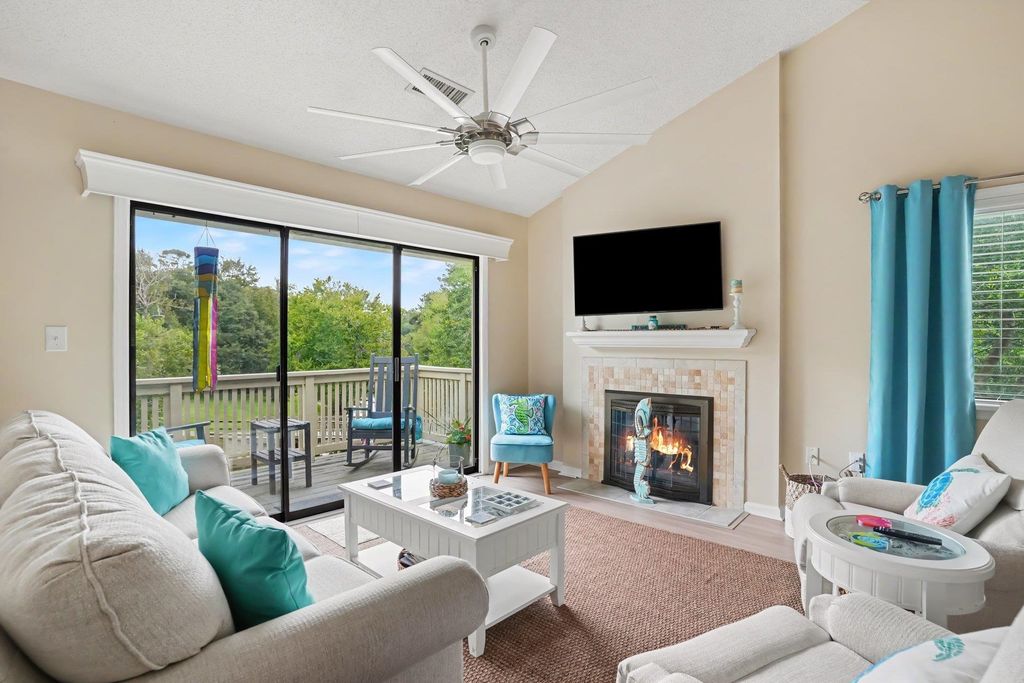 425 Appledore Cir Apt 3E, Myrtle Beach, SC 29572 — photo 5
