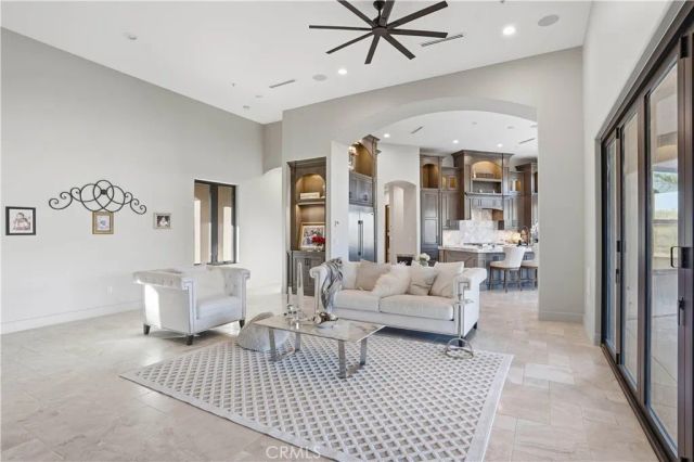 39760 Amber Court, Murrieta, CA 92562