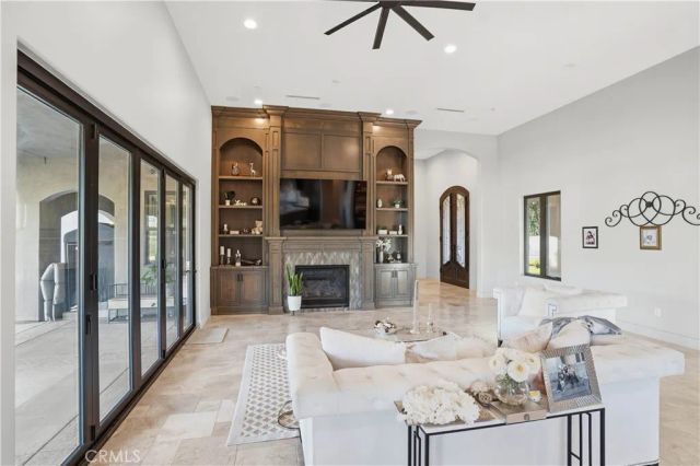 39760 Amber Court, Murrieta, CA 92562