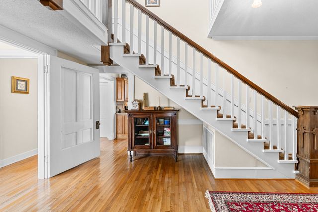 317 N Main St, Cornersville, TN 37047