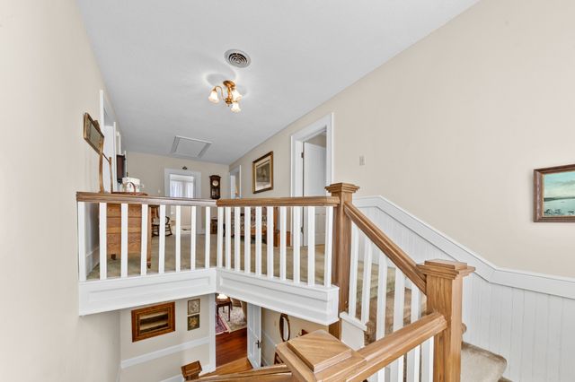 317 N Main St, Cornersville, TN 37047