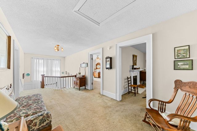 317 N Main St, Cornersville, TN 37047