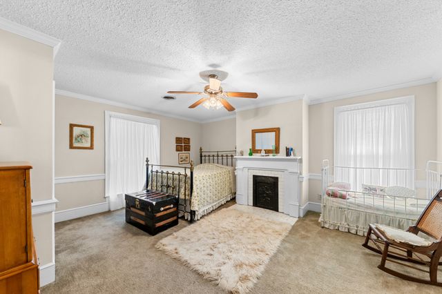 317 N Main St, Cornersville, TN 37047