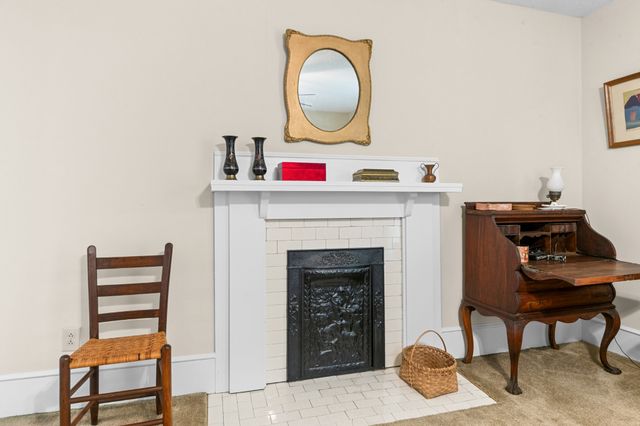 317 N Main St, Cornersville, TN 37047