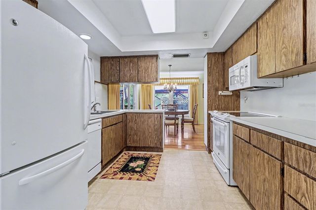 1515 SERPENTINE DRIVE S, St Petersburg, FL 33705