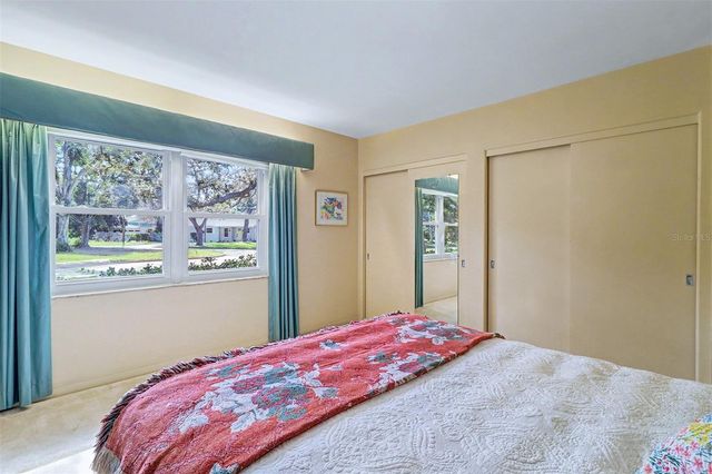 1515 SERPENTINE DRIVE S, St Petersburg, FL 33705