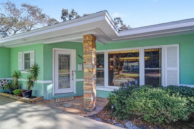 1515 SERPENTINE DRIVE S, St Petersburg, FL 33705