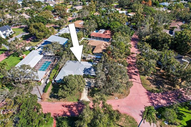 1515 SERPENTINE DRIVE S, St Petersburg, FL 33705