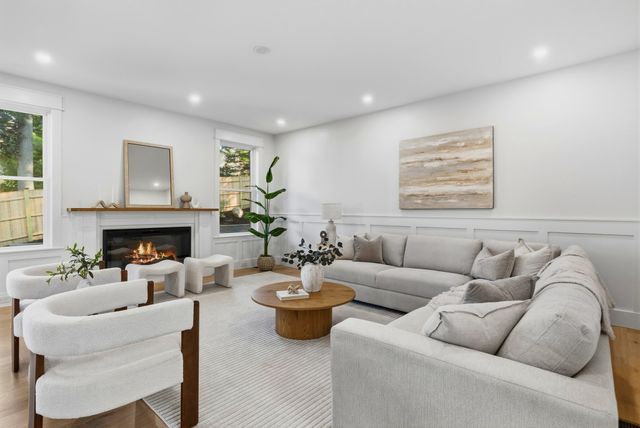 2 Atherton Rd, Winchester, MA 01890