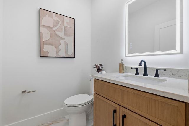 2 Atherton Rd, Winchester, MA 01890