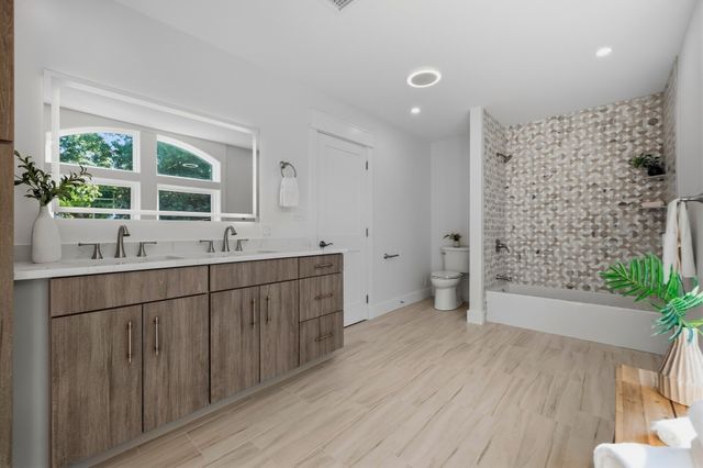 2 Atherton Rd, Winchester, MA 01890