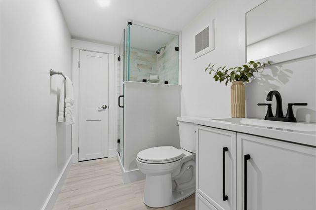 2 Atherton Rd, Winchester, MA 01890