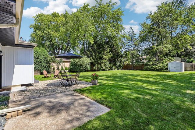 4376 S 84th STREET, Greenfield, WI 53228