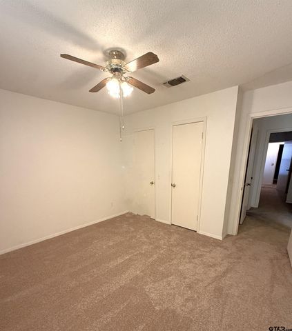 212 College St, Roxton, TX 75477