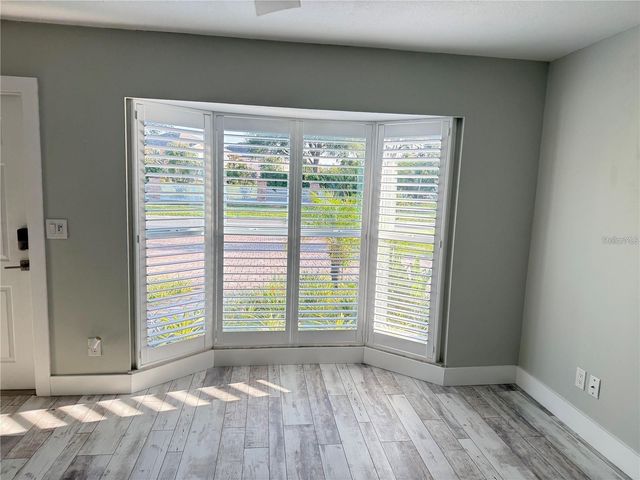 440 50TH AVENUE N, St Petersburg, FL 33703