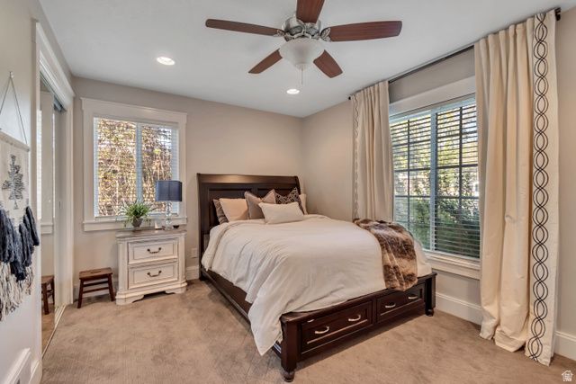 1240 WESTWOOD RD, Bountiful, UT 84010