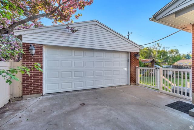 1240 WESTWOOD RD, Bountiful, UT 84010