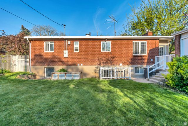 1240 WESTWOOD RD, Bountiful, UT 84010