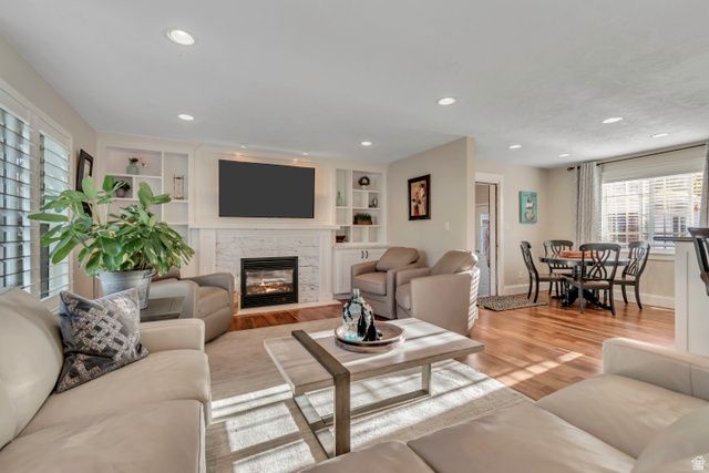 1240 WESTWOOD RD, Bountiful, UT 84010