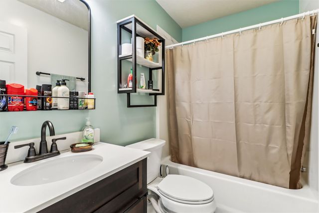 8601 Westown Parkway 14108, West Des Moines, IA 50266