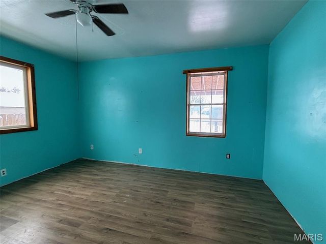 120 Gillespie, Wilsonville, IL 62093