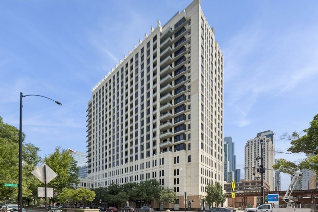 1255 S STATE Street 1010, Chicago, IL 60605