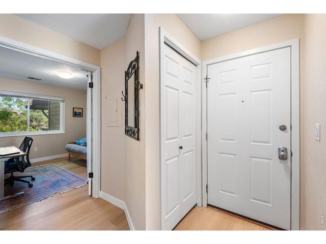 535 Manhattan Dr 201, Boulder, CO 80303