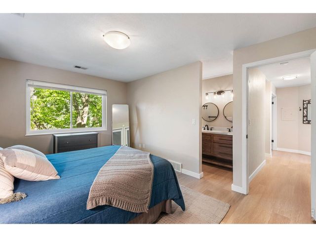 535 Manhattan Dr 201, Boulder, CO 80303