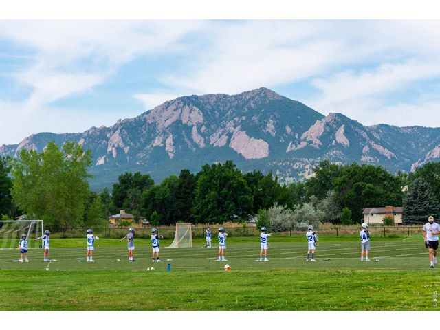 535 Manhattan Dr 201, Boulder, CO 80303