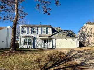 1420 Drumheller DR, Virginia Beach, VA 23464