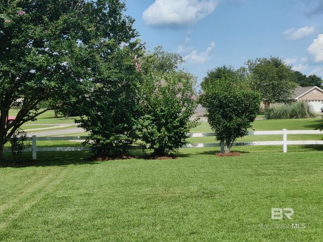 162 Vivian Loop, Fairhope, AL 36532