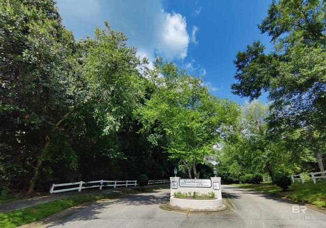 162 Vivian Loop, Fairhope, AL 36532