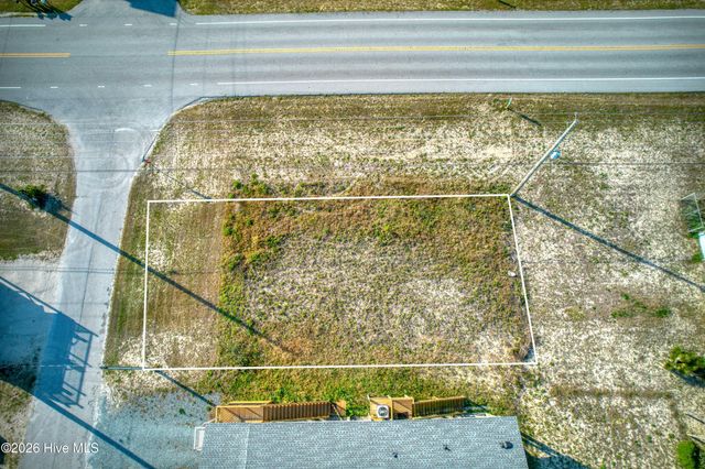 7203 10th Avenue, N Topsail Beach, NC 28460