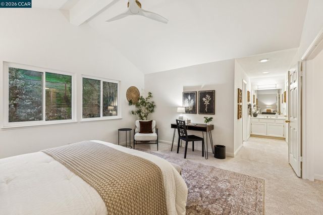 53 Paso Nogal Ct, Pleasant Hill, CA 94523